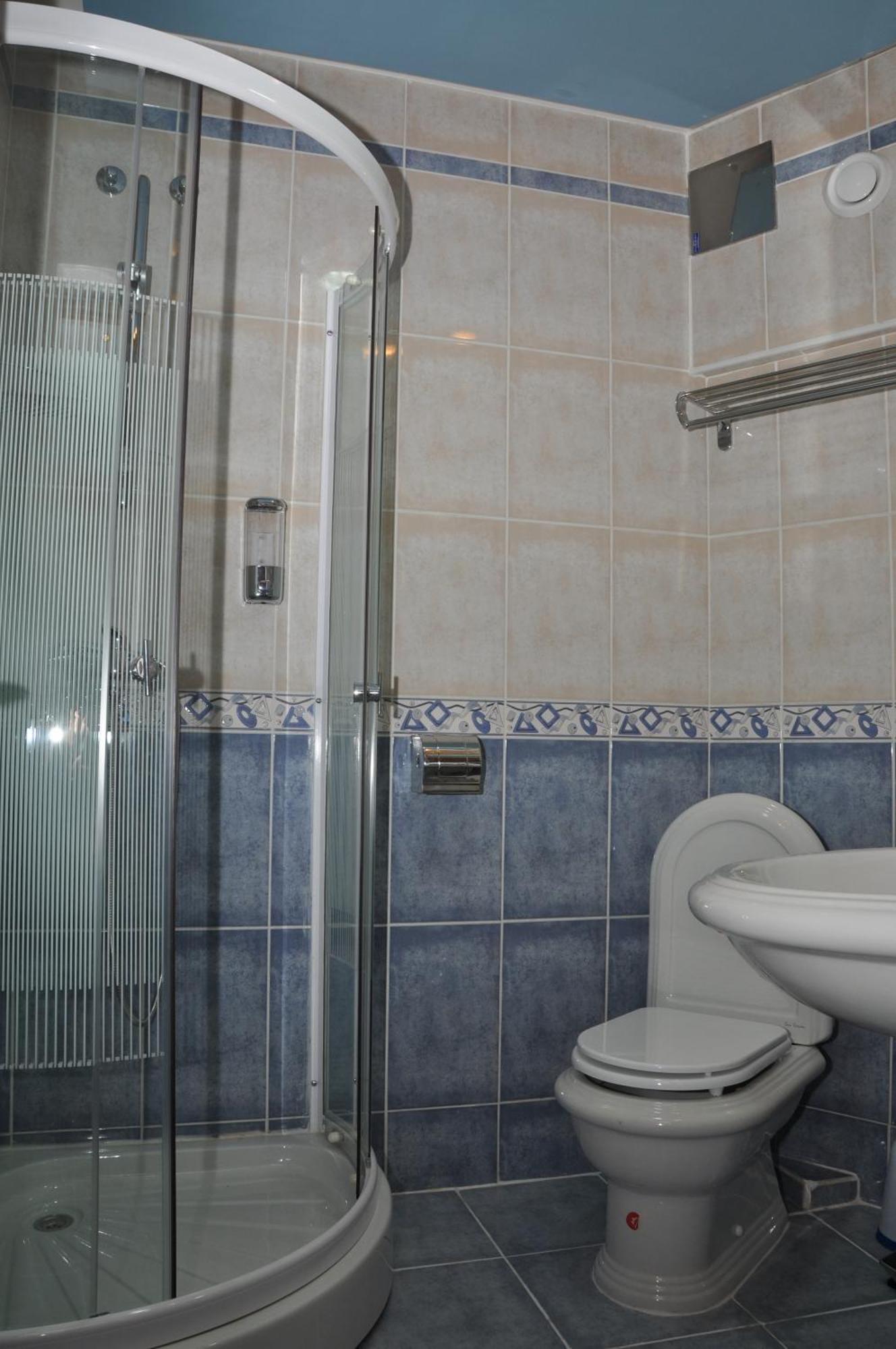 Hotel Botika Кралево Екстер'єр фото