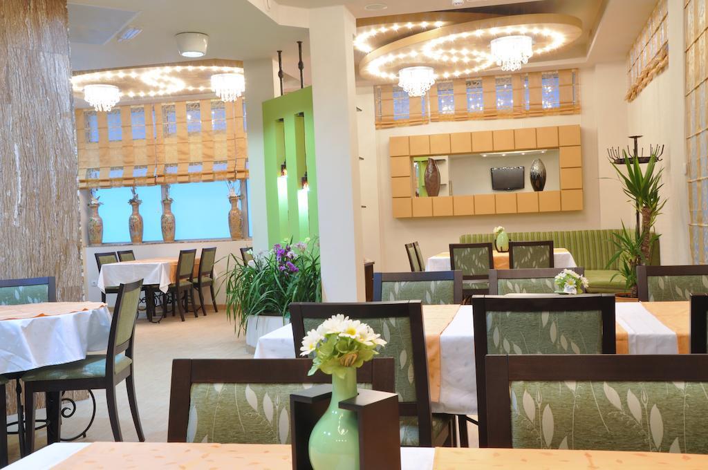 Hotel Botika Кралево Екстер'єр фото