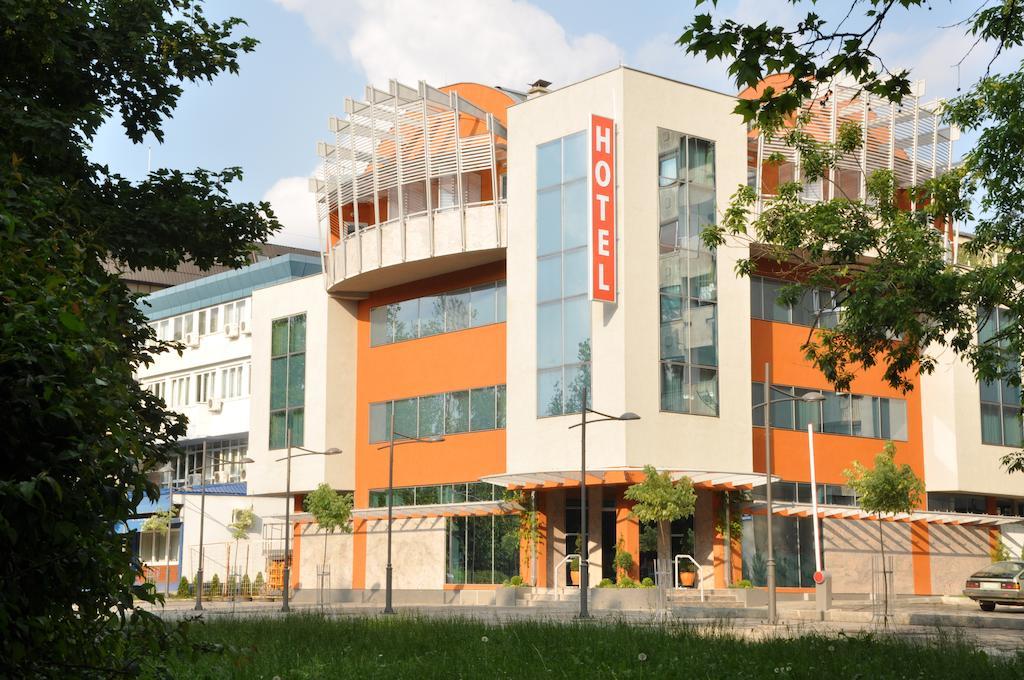 Hotel Botika Кралево Екстер'єр фото